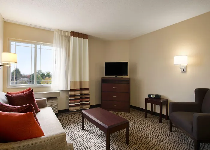 Mainstay Chicago 3*