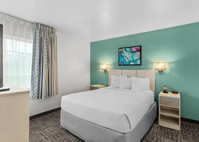 Mainstay Chicago Hotel